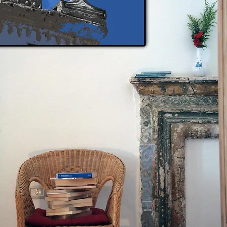 Sa Domu De Su Marchesu Historic House In Apartment